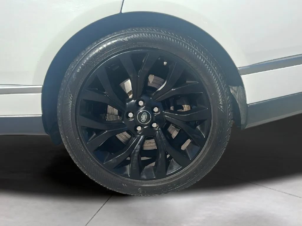 Used 2019 Land Rover Range Rover HSE AWD/4WD image 37