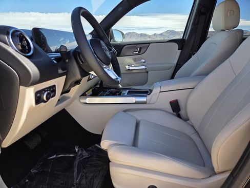 New 2026 Mercedes-Benz GLB 250 image 11