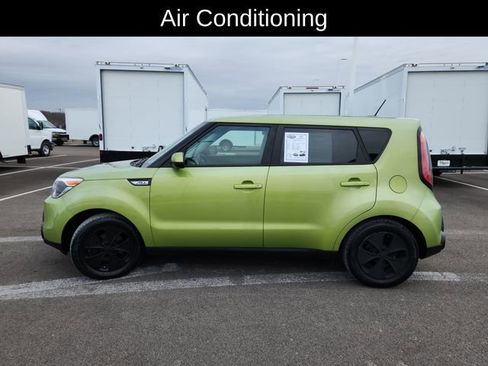 Used 2016 Kia Soul image 4