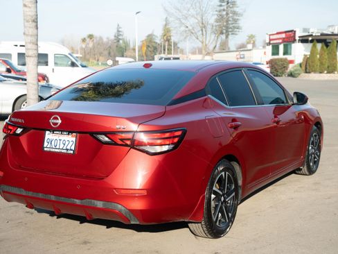 Used 2024 Nissan Sentra SV w/ All-Weather Package image 9