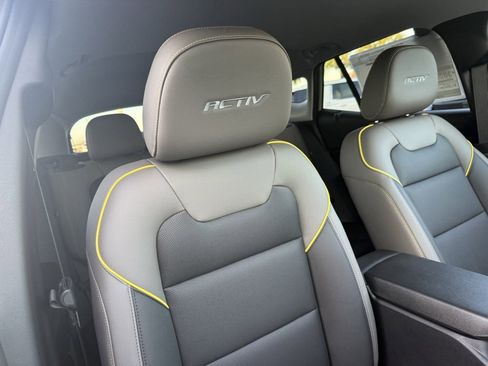 New 2026 Chevrolet Trax ACTIV w/ Sunroof Package image 42