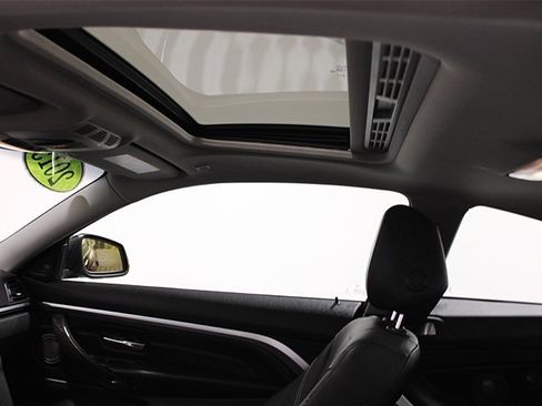 Used 2015 BMW 435i Coupe image 10