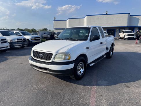 Used 2003 Ford F150 XLT image 1