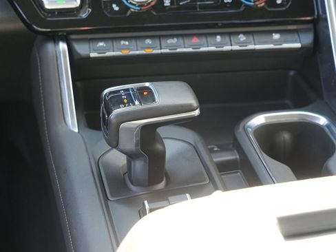 Used 2022 GMC Sierra 1500 Denali AWD/4WD image 27