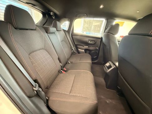 Used 2024 Honda HR-V Sport image 17