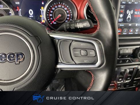 Used 2022 Jeep Wrangler Rubicon w/ Cold Weather Group AWD/4WD image 23