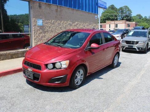 Used 2016 Chevrolet Sonic LT FWD image 3