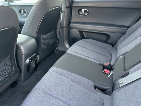New 2026 Hyundai Ioniq 5 SE image 12