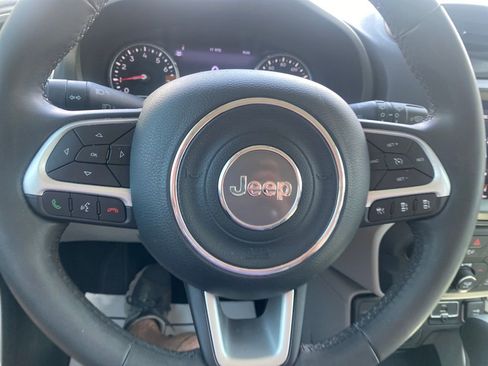 Used 2021 Jeep Renegade Latitude w/ Luxury Group I AWD/4WD image 16