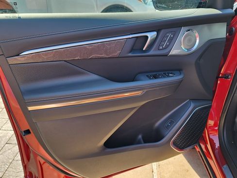 New 2026 Buick Enclave Avenir w/ Super Cruise Package image 13