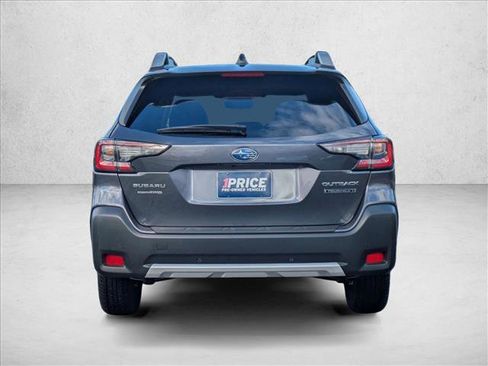 Used 2025 Subaru Outback Touring XT image 7