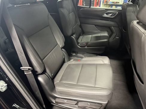 Used 2023 Chevrolet Tahoe LT w/ Luxury Package AWD/4WD image 23