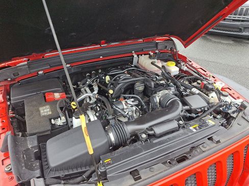 Used 2023 Jeep Wrangler Sport S image 26