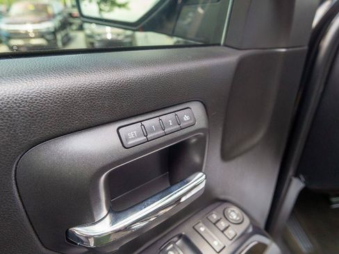 Used 2015 GMC Sierra 1500 Denali AWD/4WD image 16