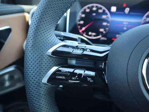 New 2026 Mercedes-Benz CLE 300 4MATIC Coupe image 21