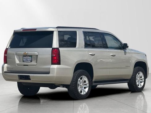 Used 2017 Chevrolet Tahoe LT image 3