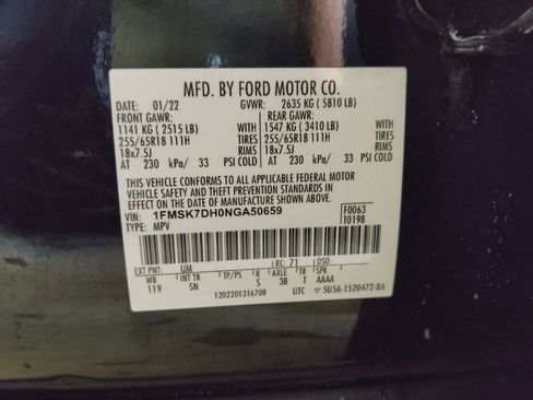 Used 2022 Ford Explorer XLT w/ Equipment Group 202A RWD image 33