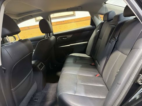 Used 2015 Nissan Altima 3.5 SL image 23