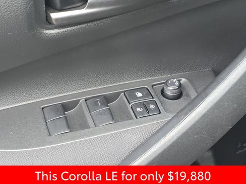 Used 2023 Toyota Corolla LE FWD image 33