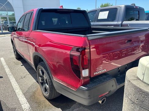 Used 2025 Honda Ridgeline Black Edition image 6