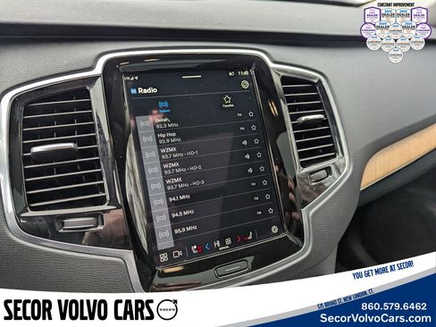 Certified 2024 Volvo XC90 B5 Plus w/ Protection Package Premier image 16