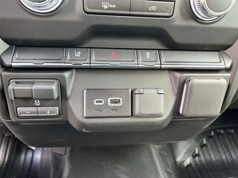 New 2026 GMC Sierra 2500 Pro w/ Convenience Package image 33