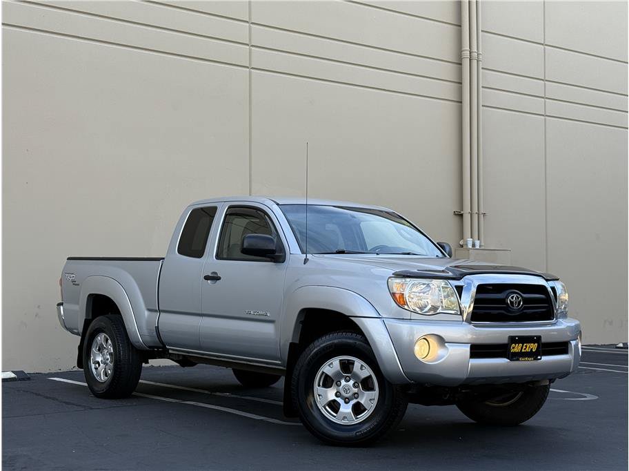 Used 2006 Toyota Tacoma PreRunner RWD image 24
