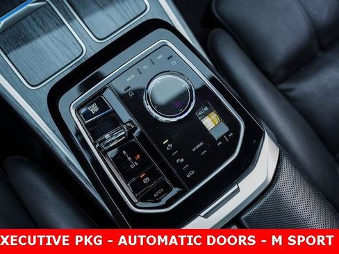 Used 2023 BMW 760i xDrive 760i xDrive w/ Executive Package image 33