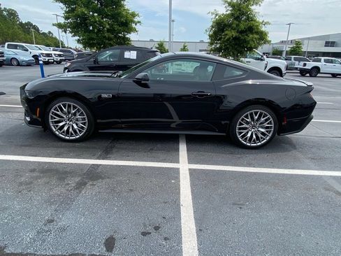 New 2026 Ford Mustang GT Premium RWD image 4