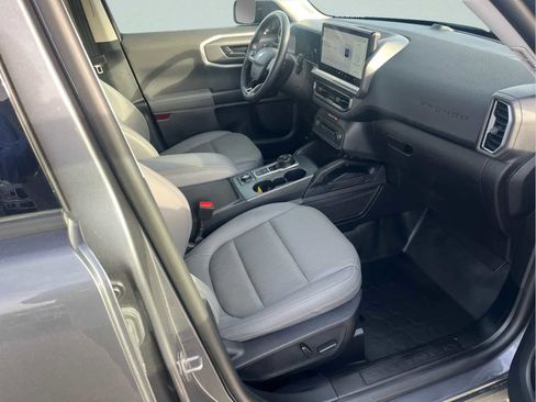 Used 2025 Ford Bronco Sport Badlands image 15