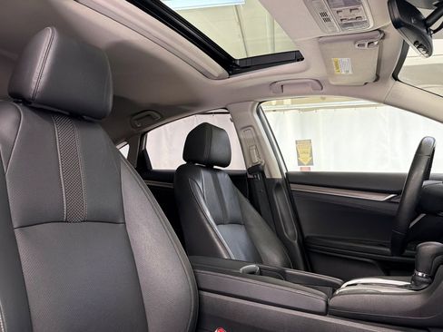 Used 2019 Honda Civic EX-L image 30