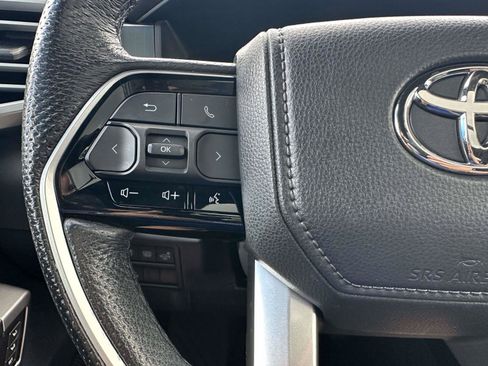 Used 2023 Toyota Tundra Platinum AWD/4WD image 12