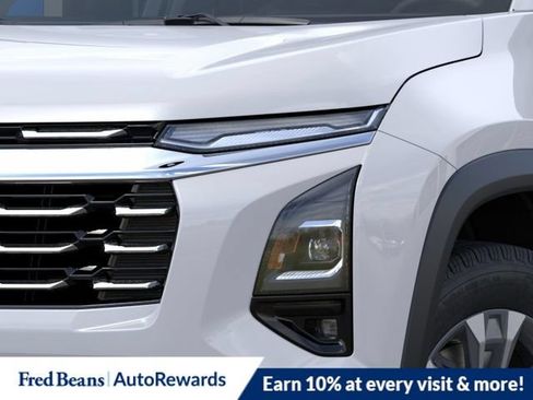 New 2026 Chevrolet Equinox LT w/ Convenience Package II AWD/4WD image 13