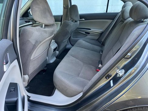 Used 2010 Honda Accord EX image 11