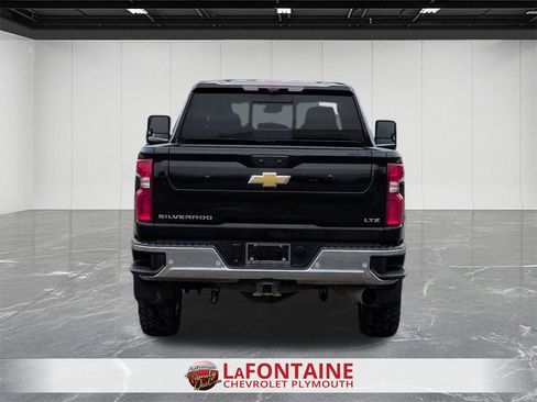 Used 2024 Chevrolet Silverado 2500 LTZ w/ LTZ Premium Package image 7