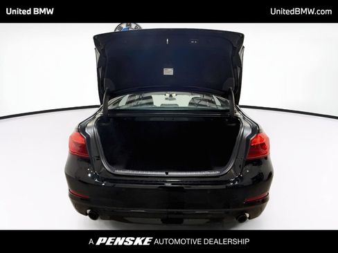 Used 2020 BMW 530i w/ Premium Package RWD image 14