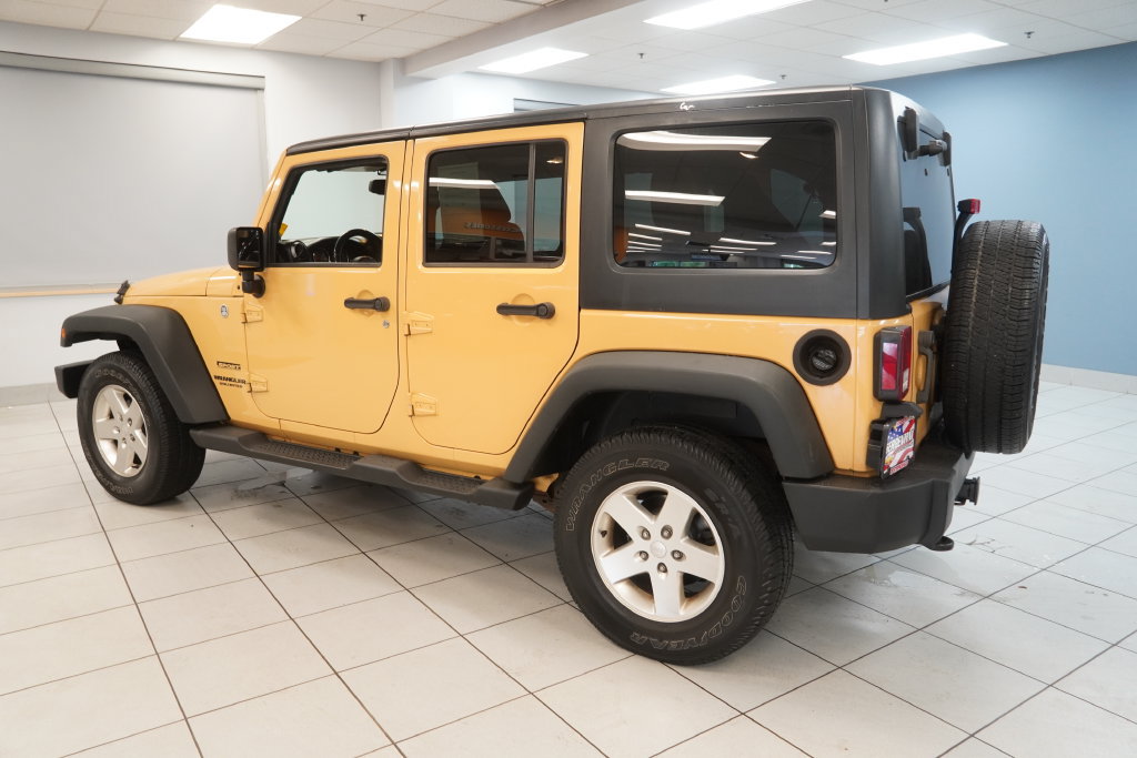 Used 2014 Jeep Wrangler Unlimited Sport w/ Quick Order Package 24S AWD/4WD image 7