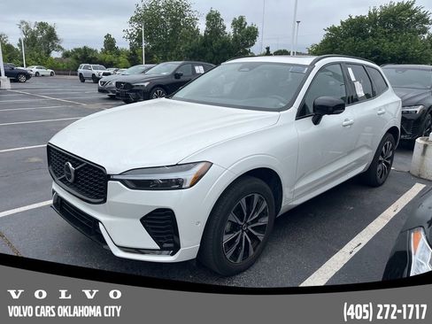 Certified 2025 Volvo XC60 B5 Plus AWD/4WD image 1