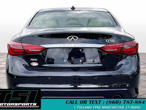 Used 2020 INFINITI Q50 Luxe w/ Essential Package (3.0T Luxe) AWD/4WD image 4