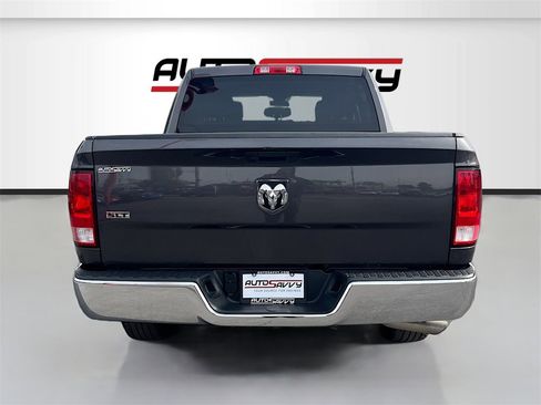 Used 2022 RAM 1500 Classic SLT image 6