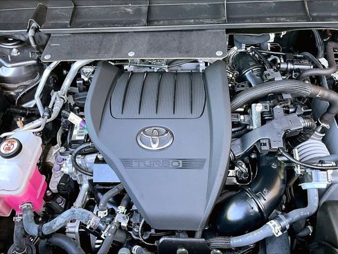 Used 2023 Toyota Highlander Platinum image 33