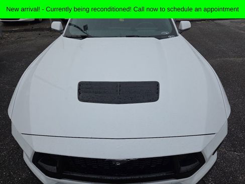 Used 2025 Ford Mustang GT RWD image 10