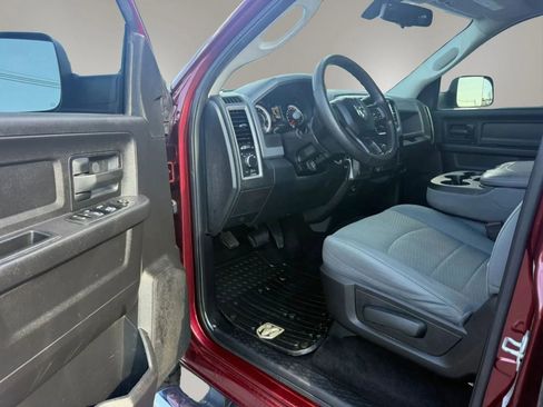 Used 2016 RAM 2500 Tradesman w/ Chrome Appearance Group AWD/4WD image 13
