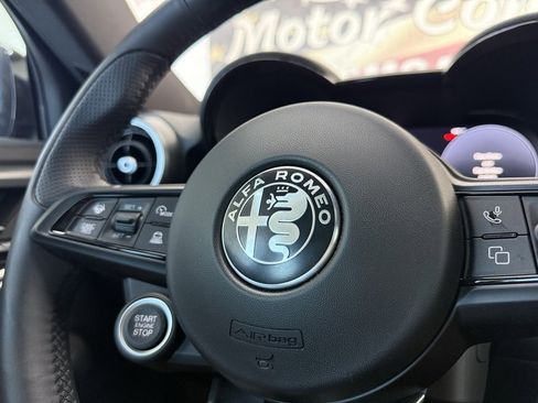 Used 2024 Alfa Romeo Tonale Ti image 24