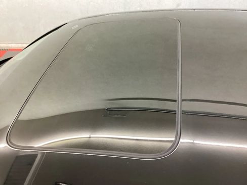 Used 2017 Audi A4 2.0T Premium w/ Audi MMI Navigation Plus AWD/4WD image 5