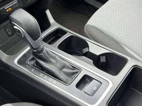 Used 2019 Ford Escape SE image 27