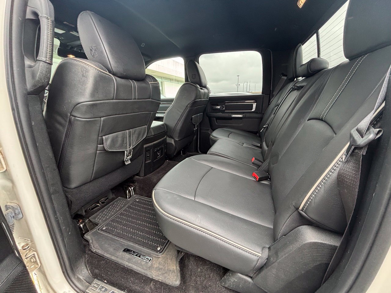 Used 2018 RAM 1500 Limited AWD/4WD image 11