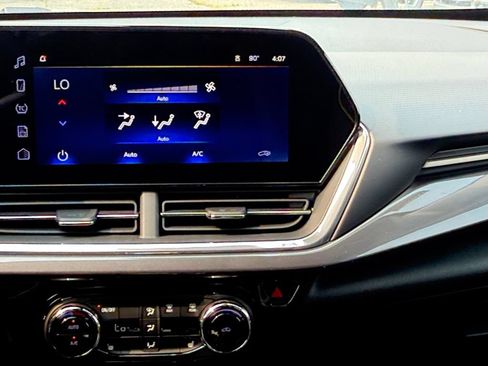 New 2026 Chevrolet Trax ACTIV w/ Driver Confidence Package FWD image 16