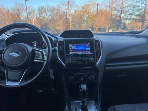 Used 2019 Subaru Crosstrek 2.0i Premium image 28