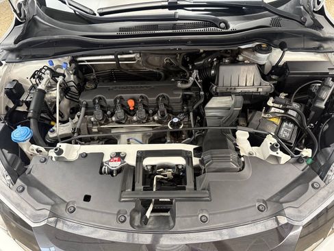 Used 2016 Honda HR-V LX image 30